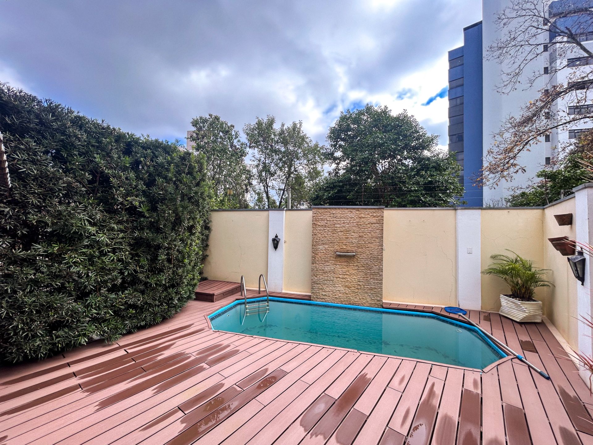 Duplex no Centro com 3 Dormitórios e Piscina - Foto 9