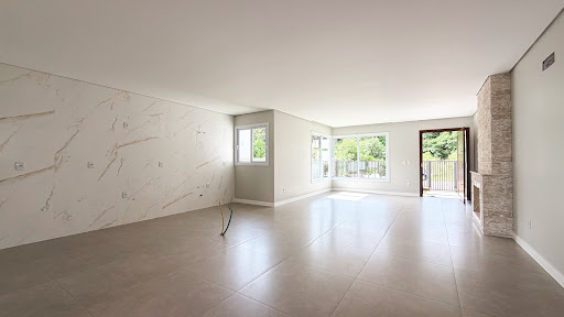 Casa no Royal Country com 3 dormitórios e pátio com piscina - Foto 3