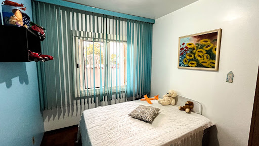 Casa no Centro com 5 dormitórios e Suíte - Foto 12