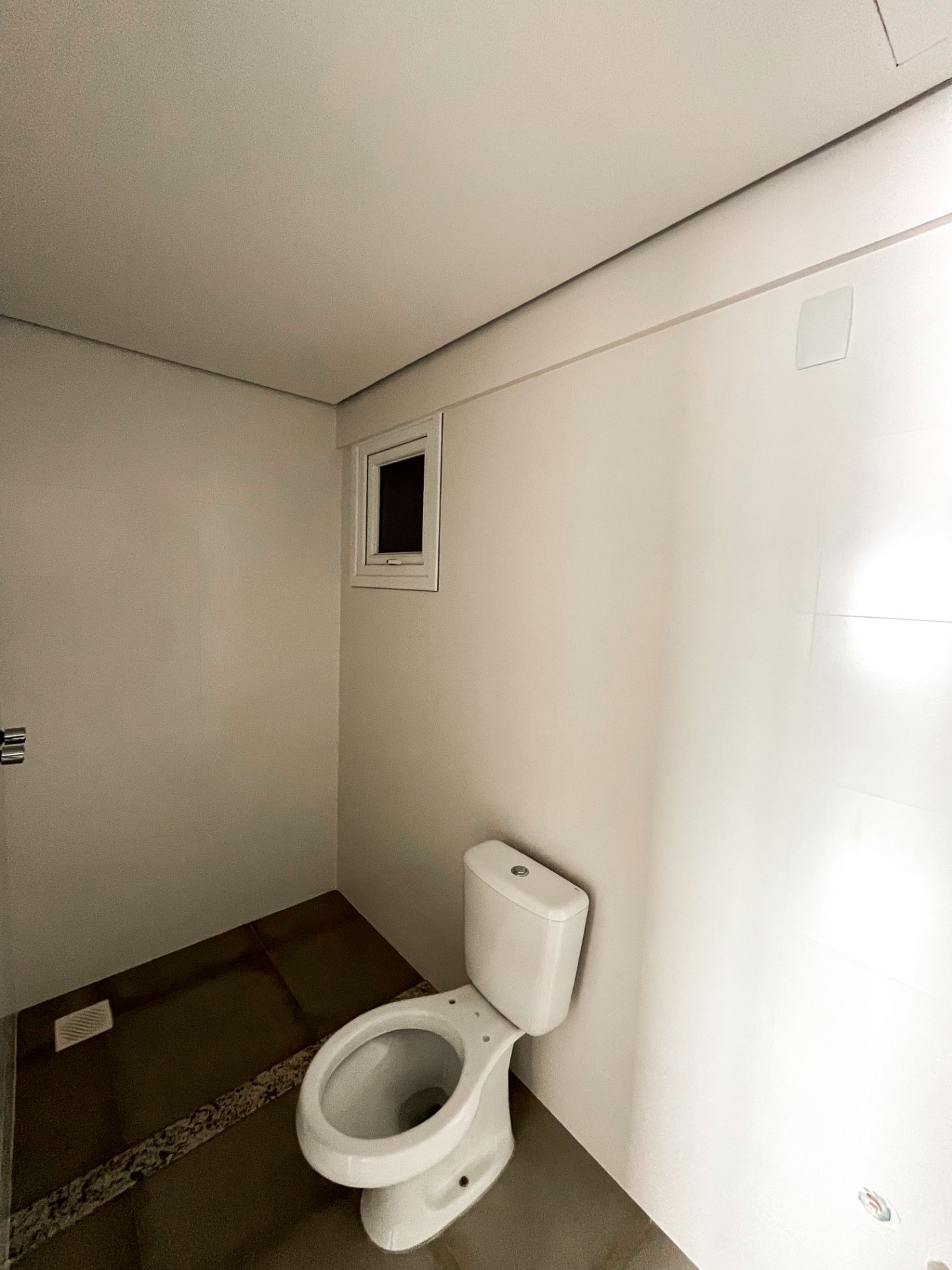 Apartamento no München Open Mall  com 3 dormitórios e Suíte - Foto 10