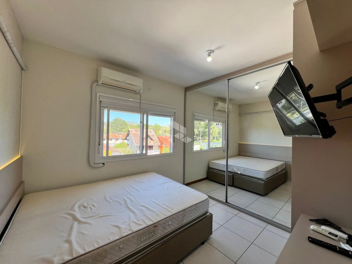 Apartamento com 2 quartos, 1 vaga e 66.42m² - Foto 4