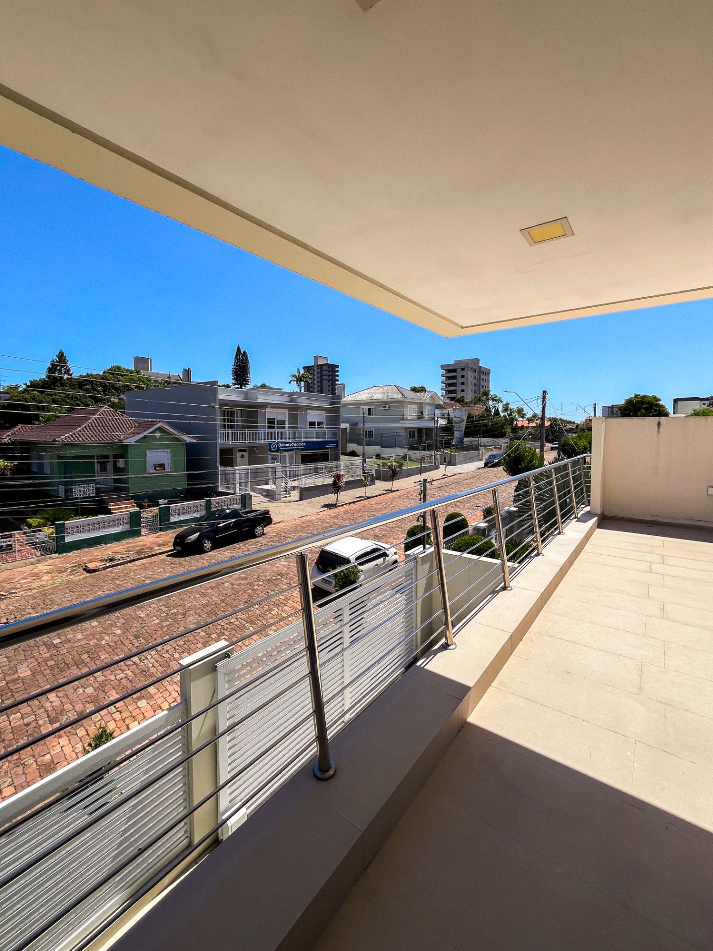 Casa no Goiás com 3 dormitórios, closet e piscina - Foto 15