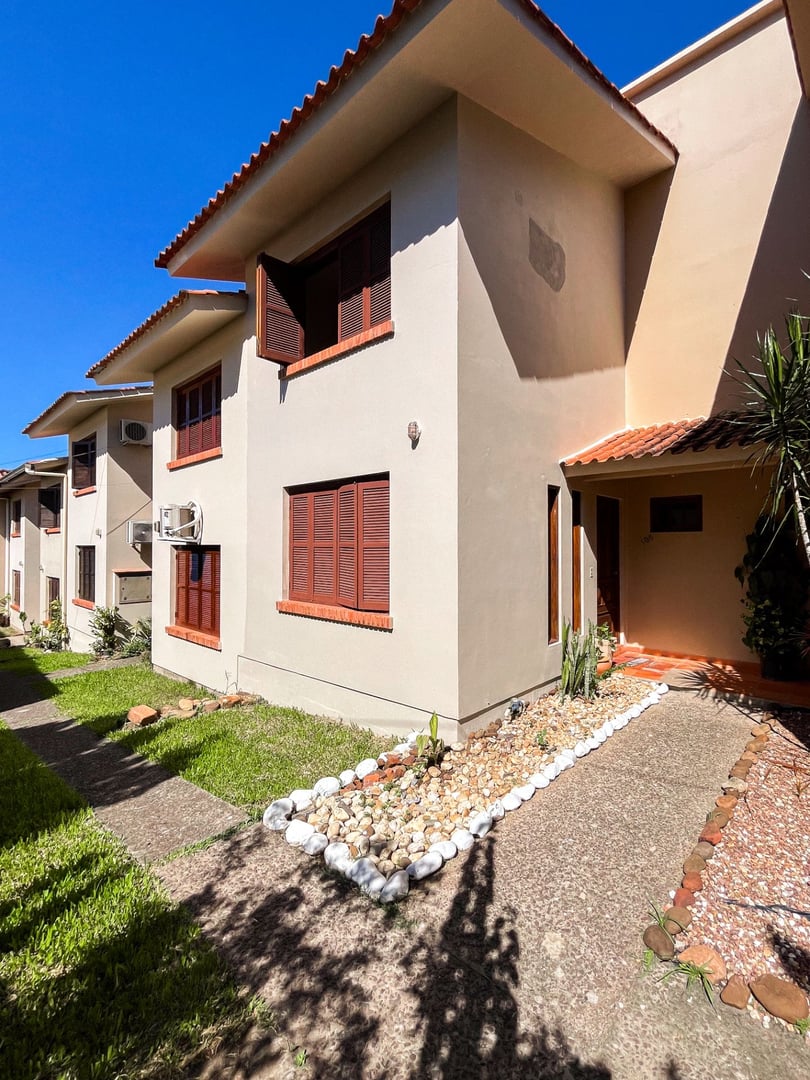 Duplex no Goiás com 2 dormitórios