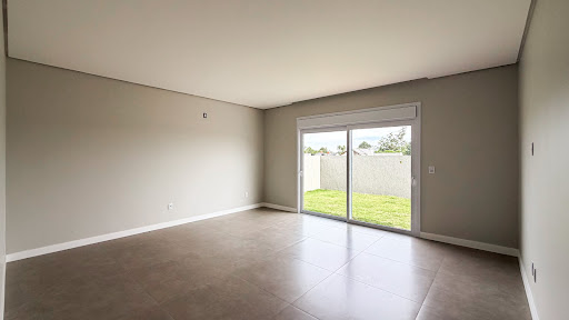 Casa no Royal Country com 3 dormitórios e pátio com piscina - Foto 17
