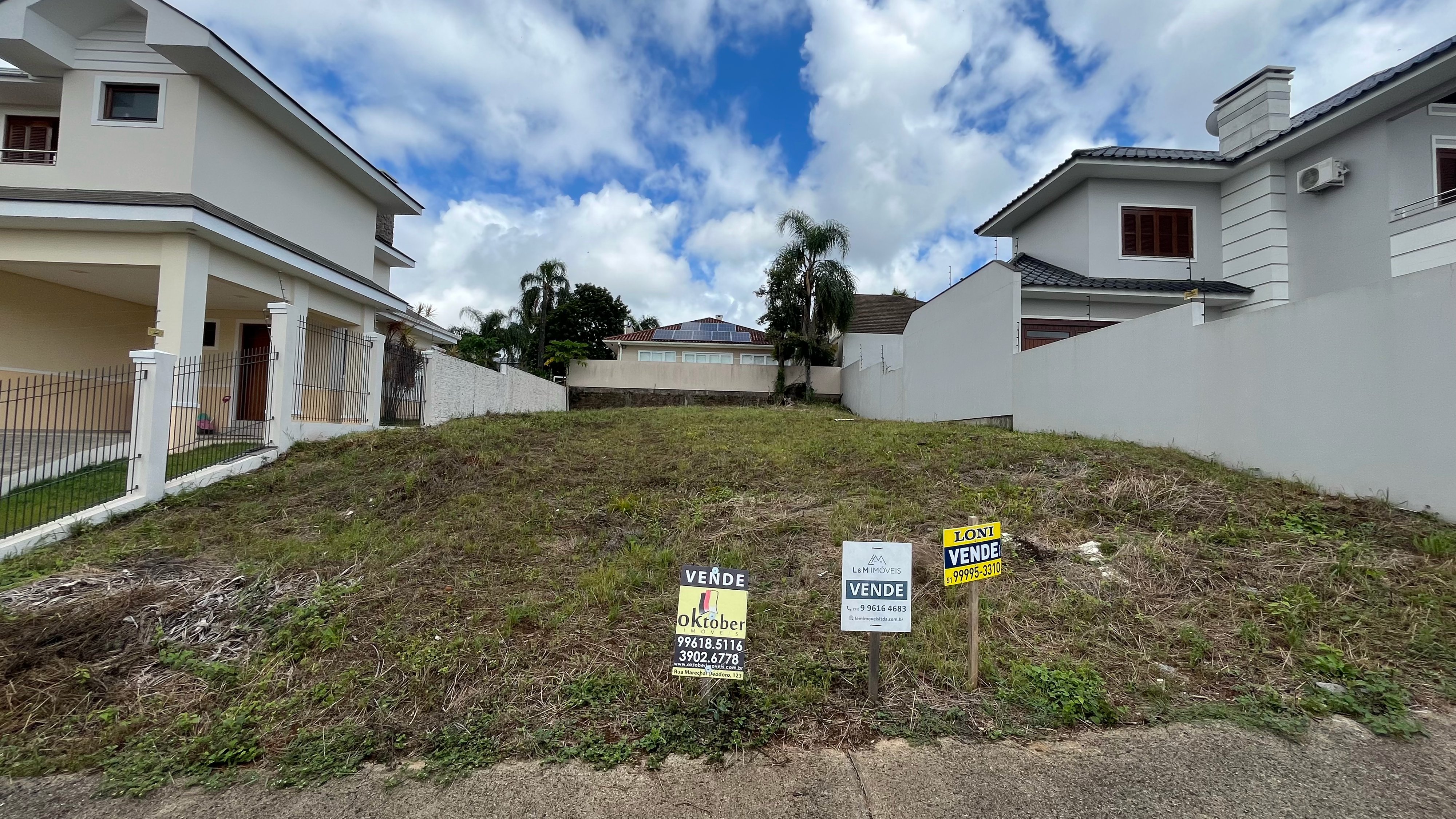 Terreno no Loteamento Jardim das Hortências com 364 m² - Foto 6
