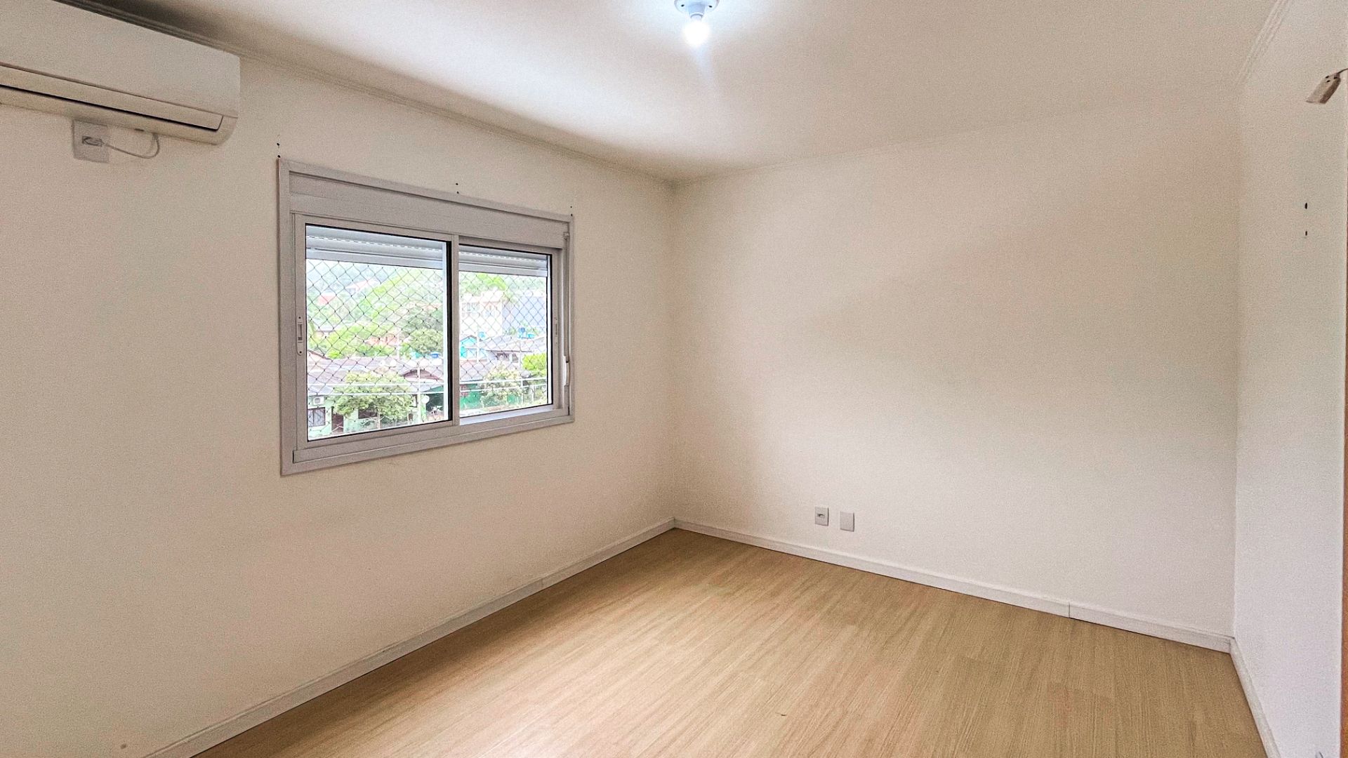 Apartamento no Lorenzo com 2 Dormitórios e Suíte - Foto 8