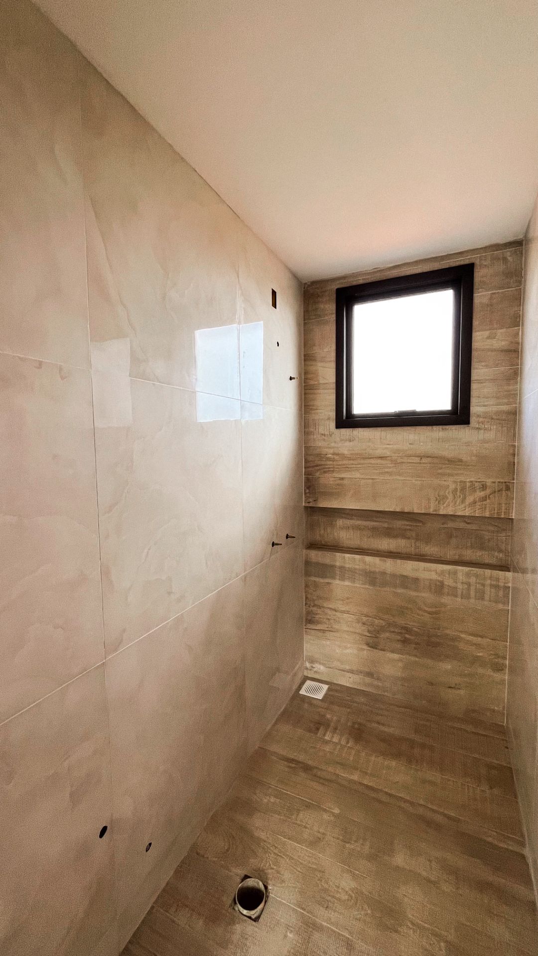 Casa no Jardim das Flores com 3 dormitórios,Suíte e Piscina. - Foto 14