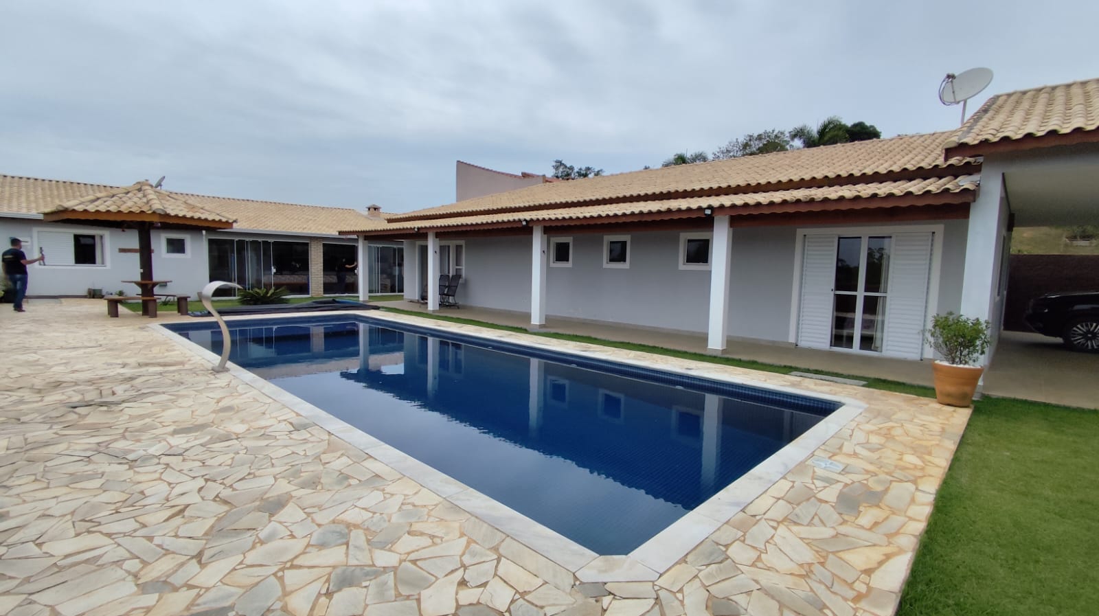 Chácara em Condomínio com 4 quartos, Dona Catarina, Mairinque - R$ 1.4 mi, Cod: CO-1368