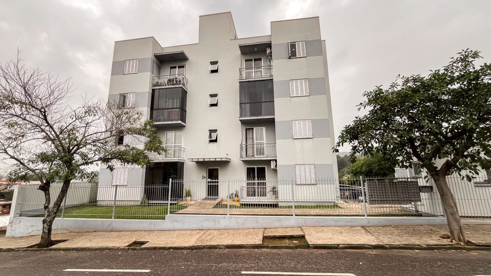 Apartamento com 2 Dormitórios no Arroio Grande