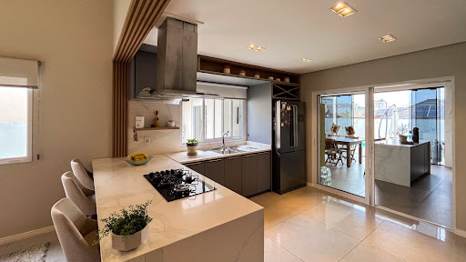 Casa no Santo Inácio com 4 dormitórios, 3 Suítes e Piscina - Foto 9