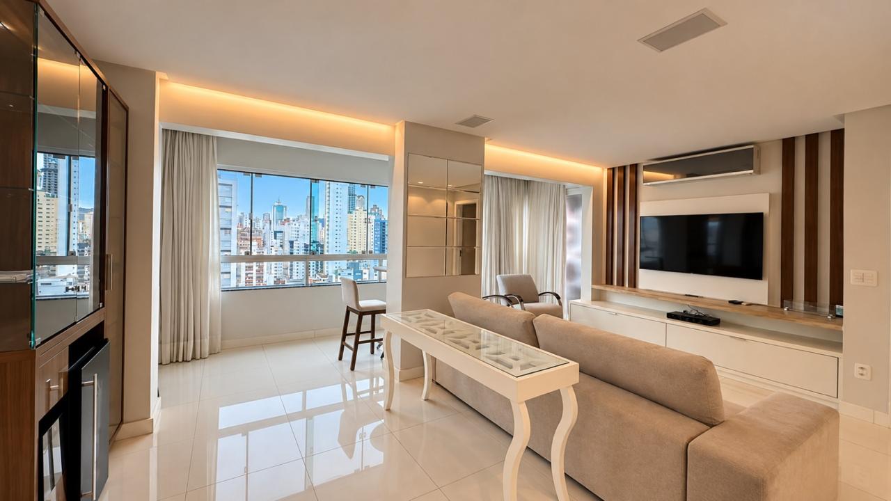 Apartamento à venda no edifício Casa de Urano, em Balneário Camboriú