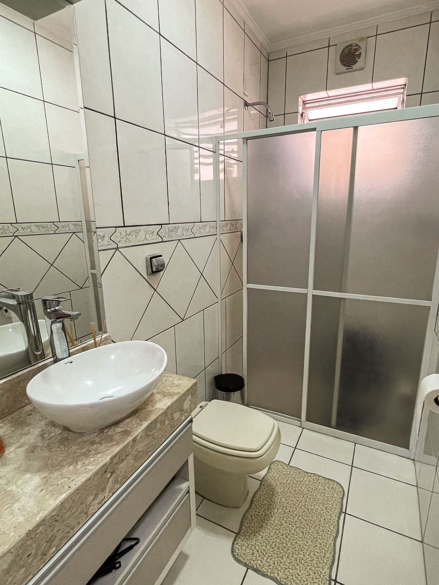 Casa no Higienópolis com 3 dormitórios e amplo pátio - Foto 19