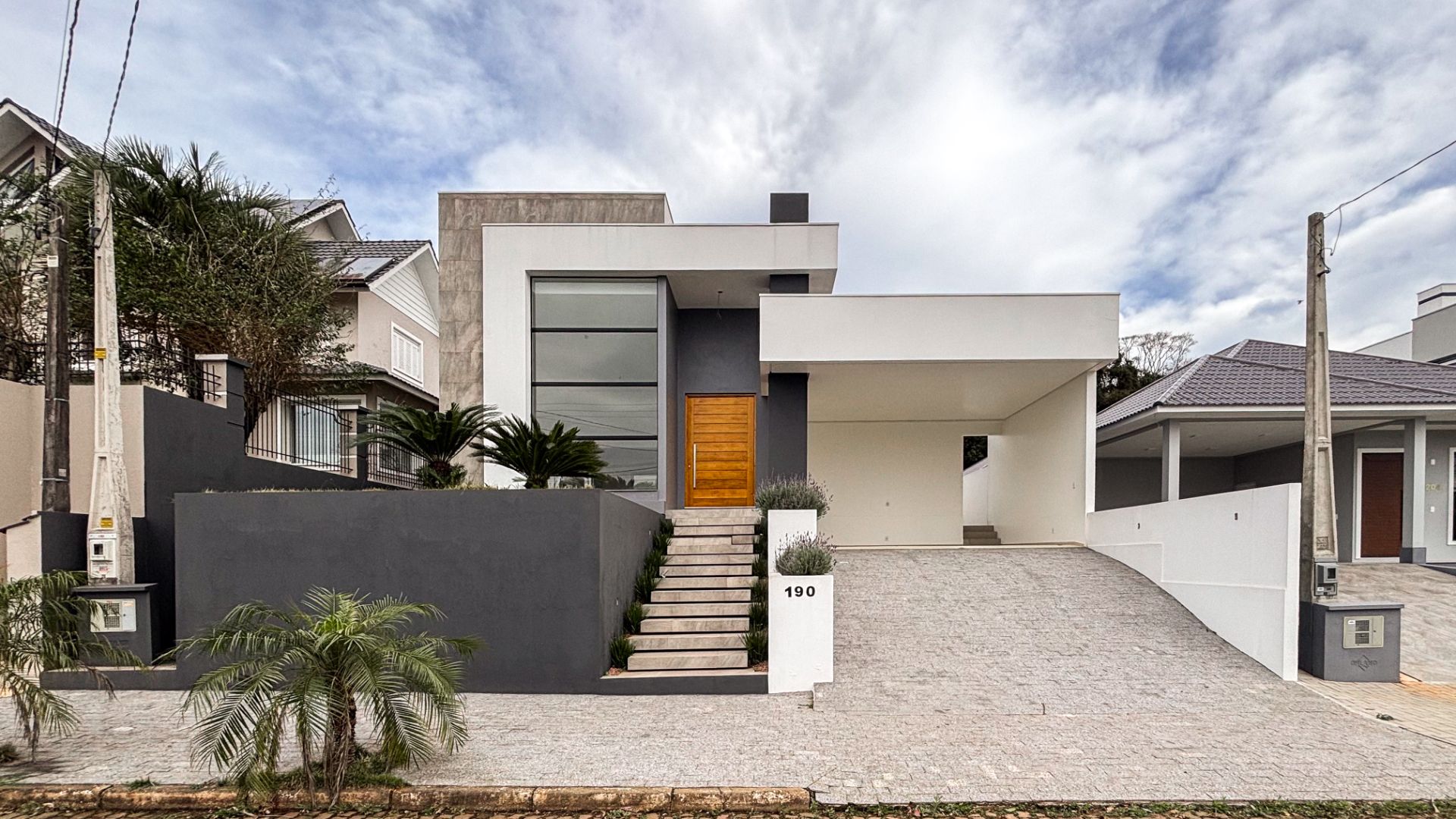 Casa no Terra Madre com 3 suítes, área gourmet e piscina