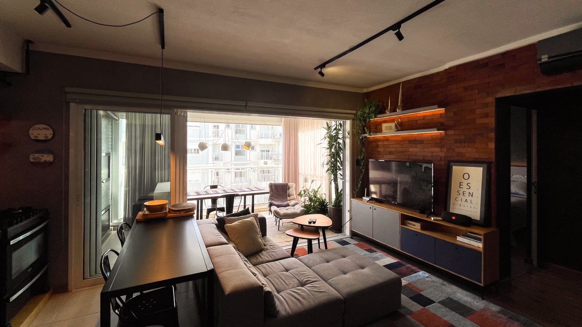  Cód.1533 - Apartamento No Castelo Branco Com 2 Dormitórios E Suíte -