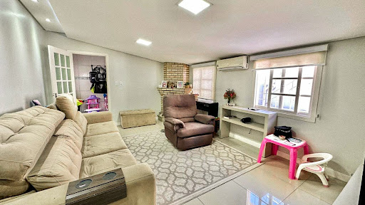 Casa no Renascença com 3 dormitórios, Suíte e Piscina. - Foto 6