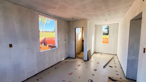 Casa no Jardim das Flores com 3 dormitórios,Suíte e Piscina. - Foto 12