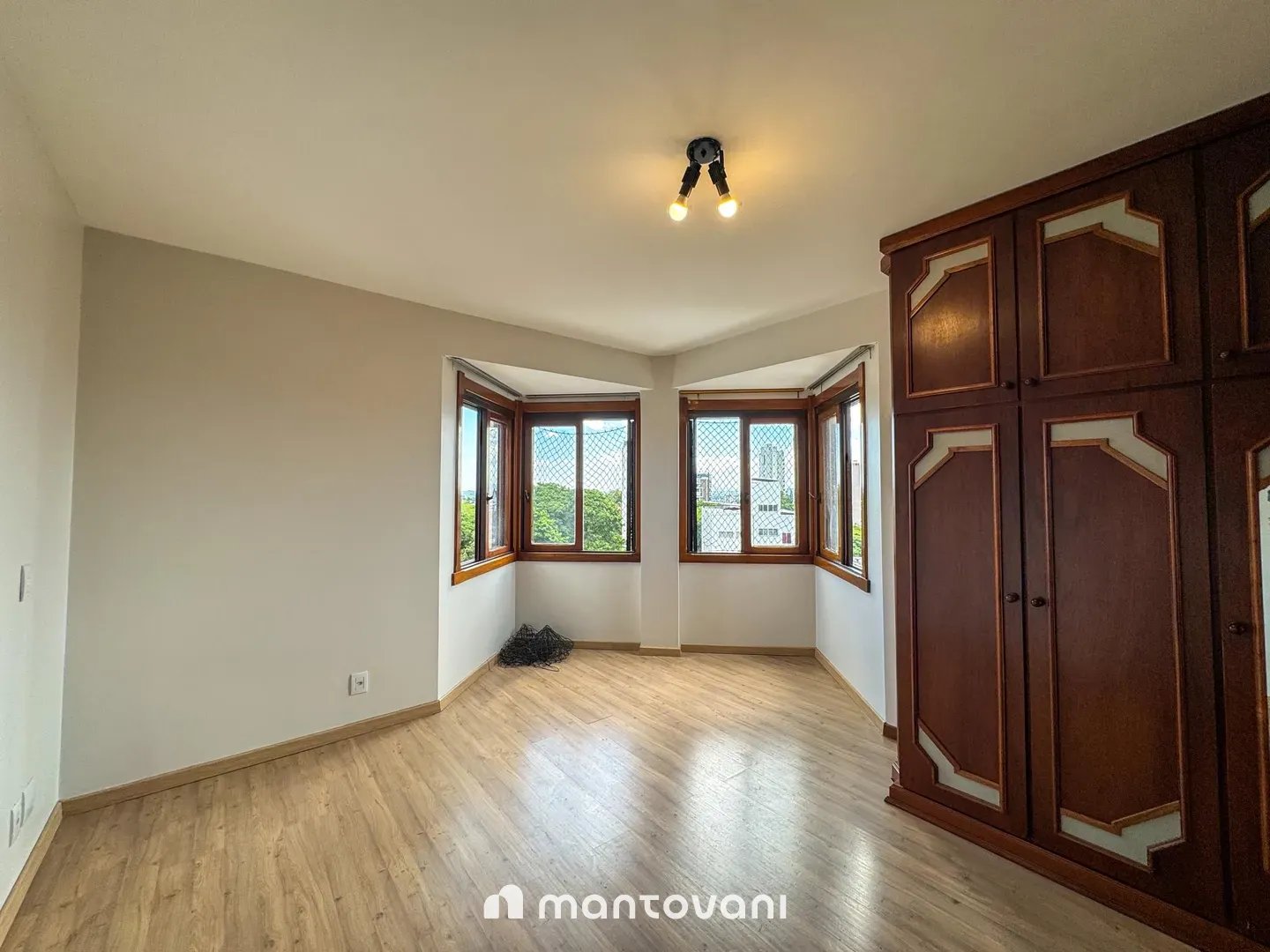 Apartamento com 3 quartos - Foto 11