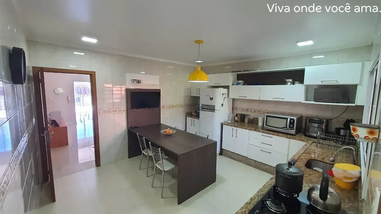 Casa ampla no Santo Inácio 4 dormitorios - Foto 17