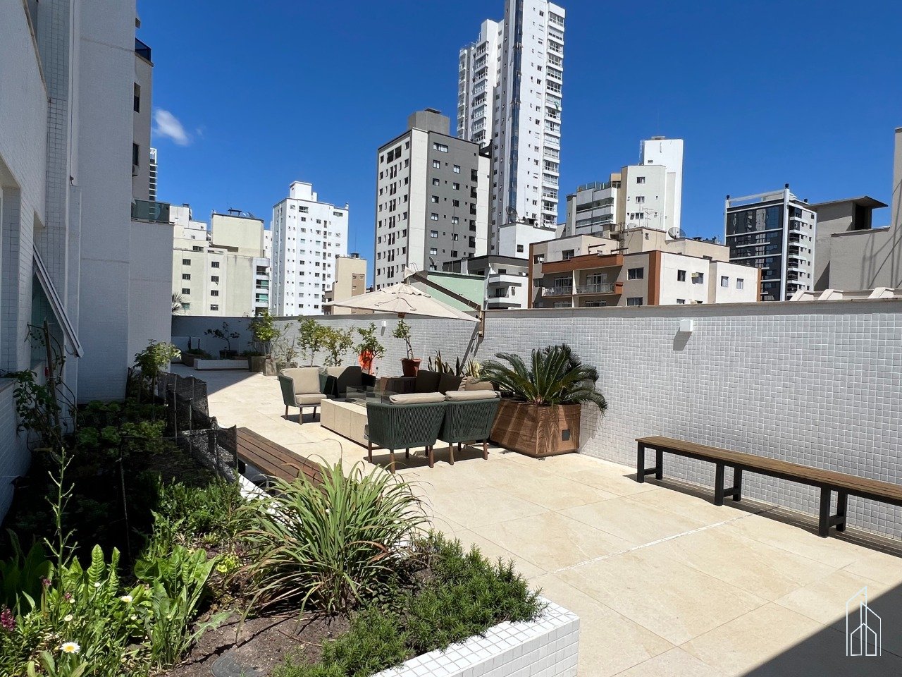 Apartamento no Edifício Camboas Residence à venda em Balneário Camboriú — foto 29