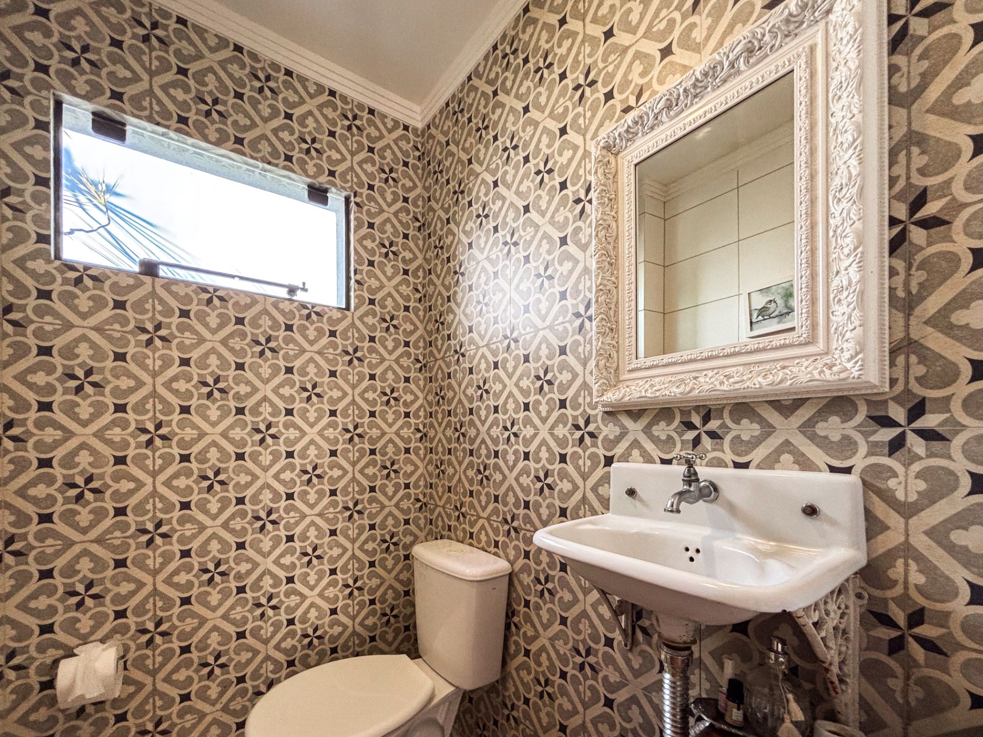 Excelente casa no Jardim Hortênsias - Foto 11