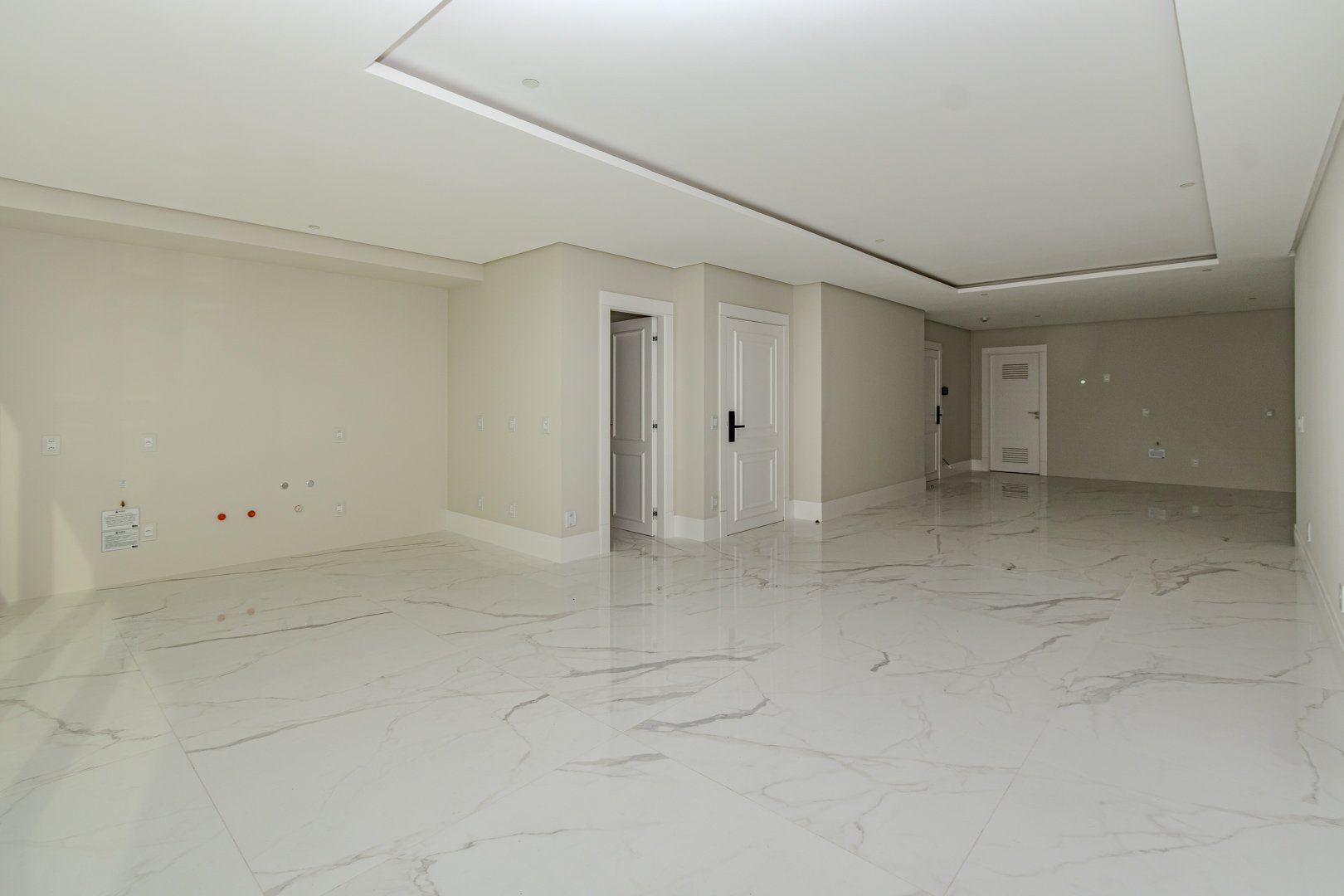 Apartamento Frente Mar no Edifício Boreal Tower à venda em Balneário Camboriú — foto 8