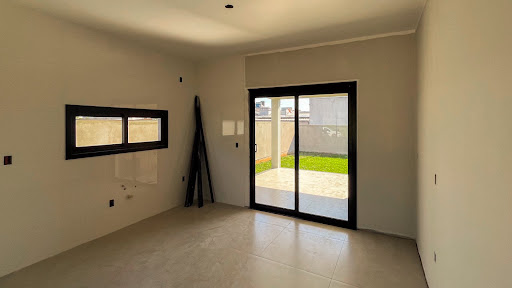 Casa no Country com 3 dormitórios e Suíte - Foto 3