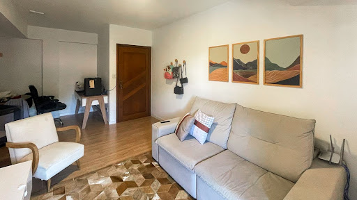 Apartamento no Universitário com 2 dormitórios e sacada ampla - Foto 4