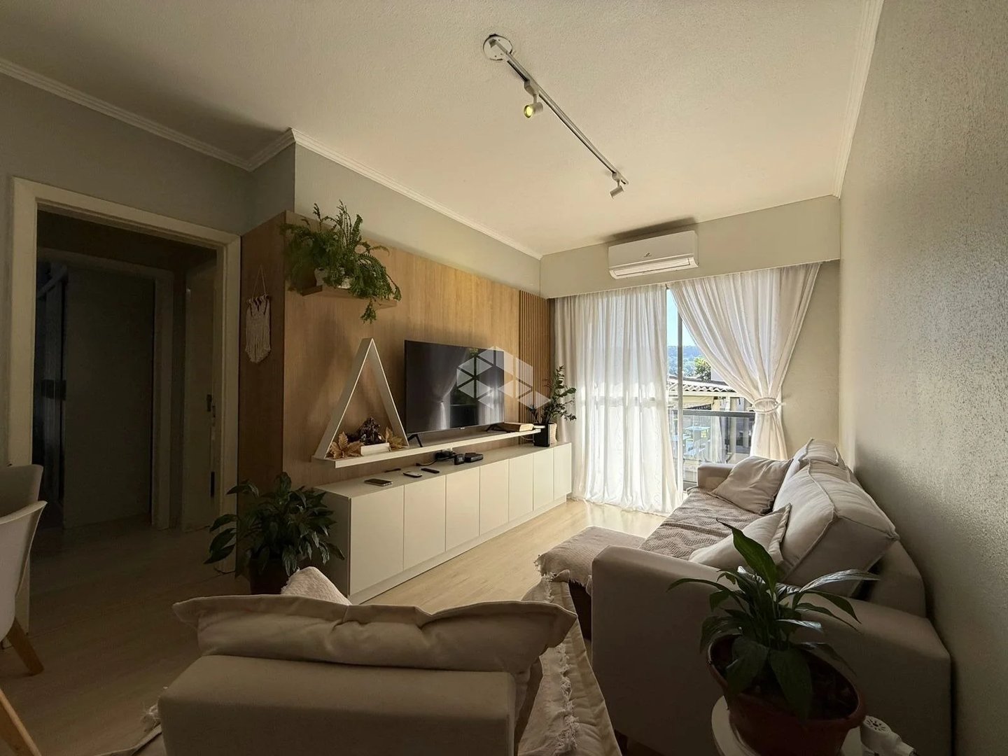 Apartamento com 2 quartos, 1 vaga e 64.25m² - Foto 7