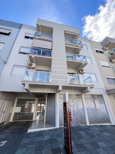 Apartamento no Centro com 2 dormitórios e sacada - Foto 15