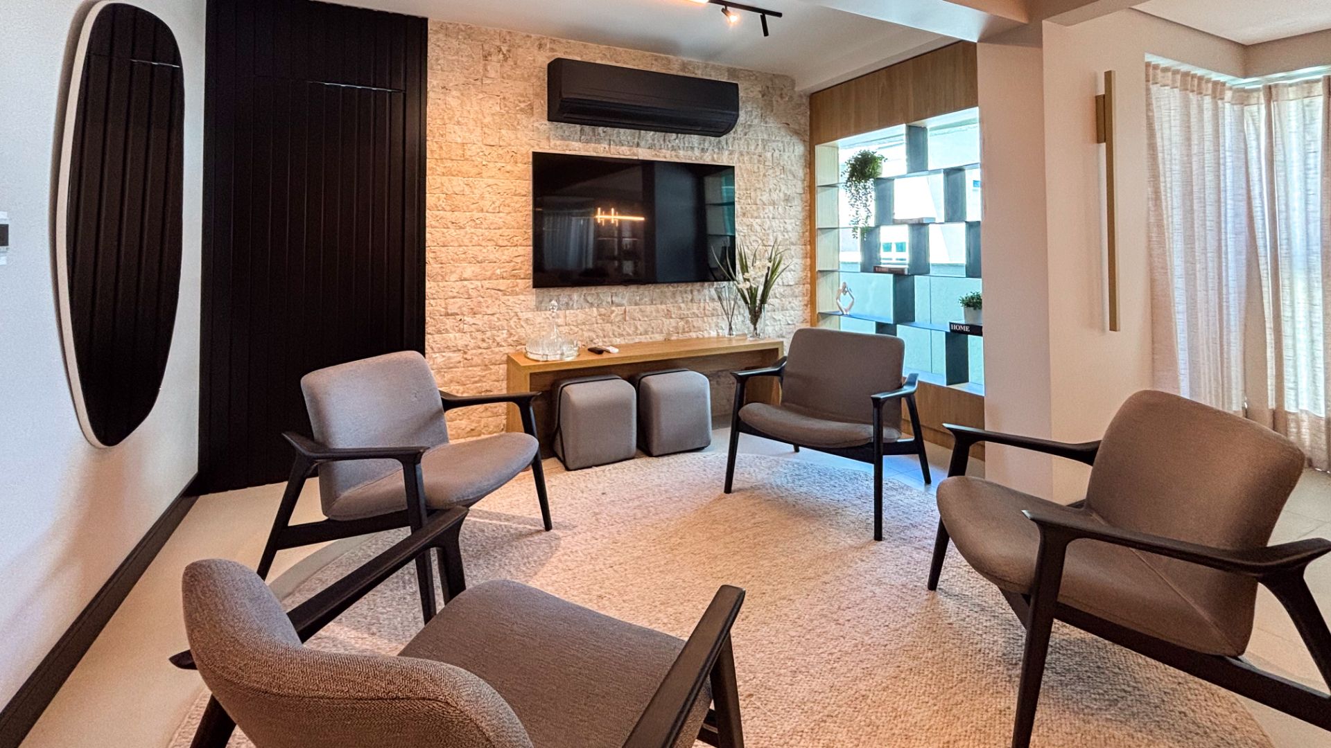 Apartamento amplo e mobiliado com 3 suítes no Munchen - Foto 8