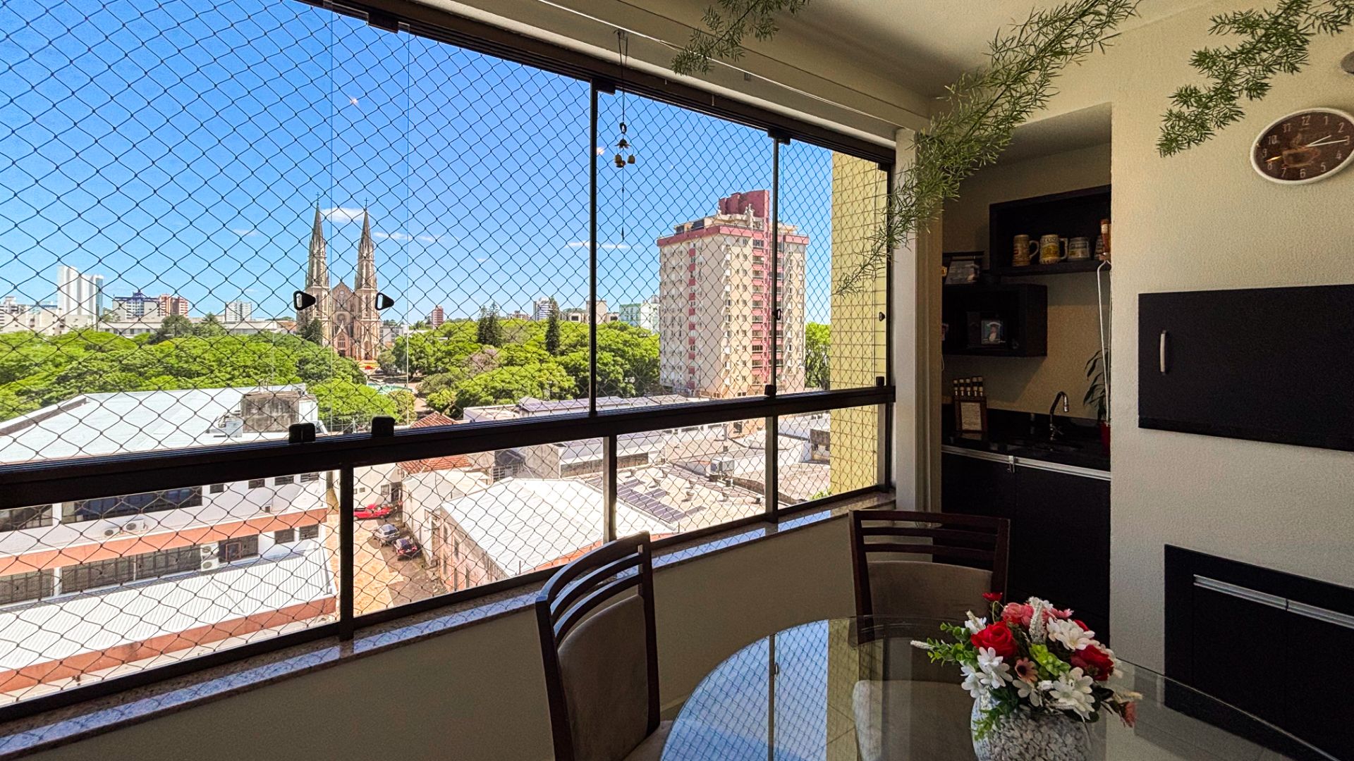 Apartamento no Villagio Veneto com 3 dormitórios e 1 suíte