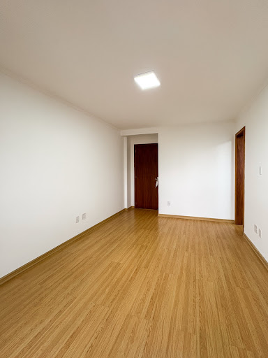 Apartamento no Centro com 3 dormitórios - Foto 3