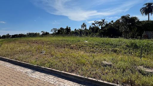 Terreno no Loteamento Parque das Palmeiras com 300 m² - Foto 5