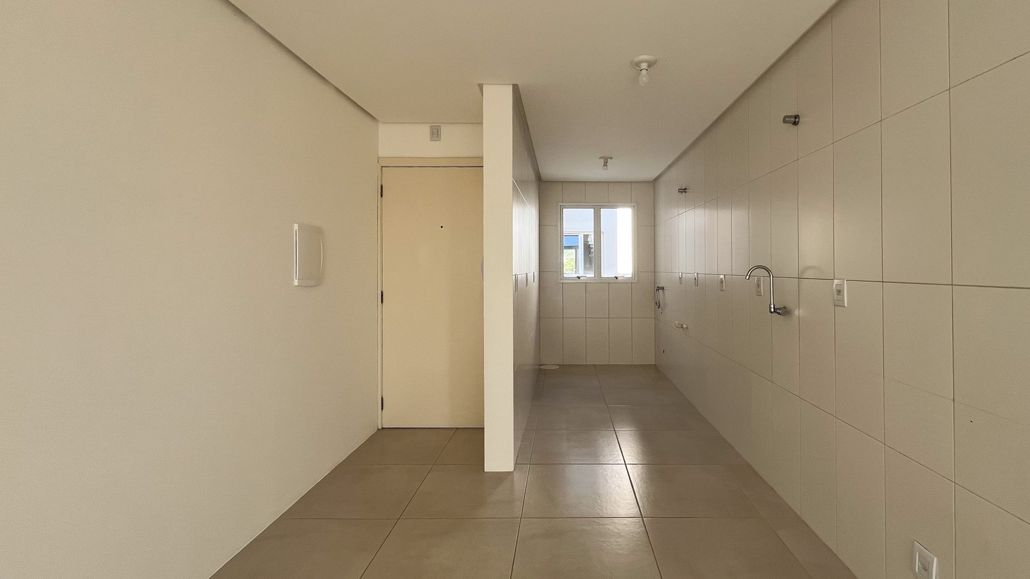 Apartamento no Universitário com 2 dormitórios e suíte - Foto 5