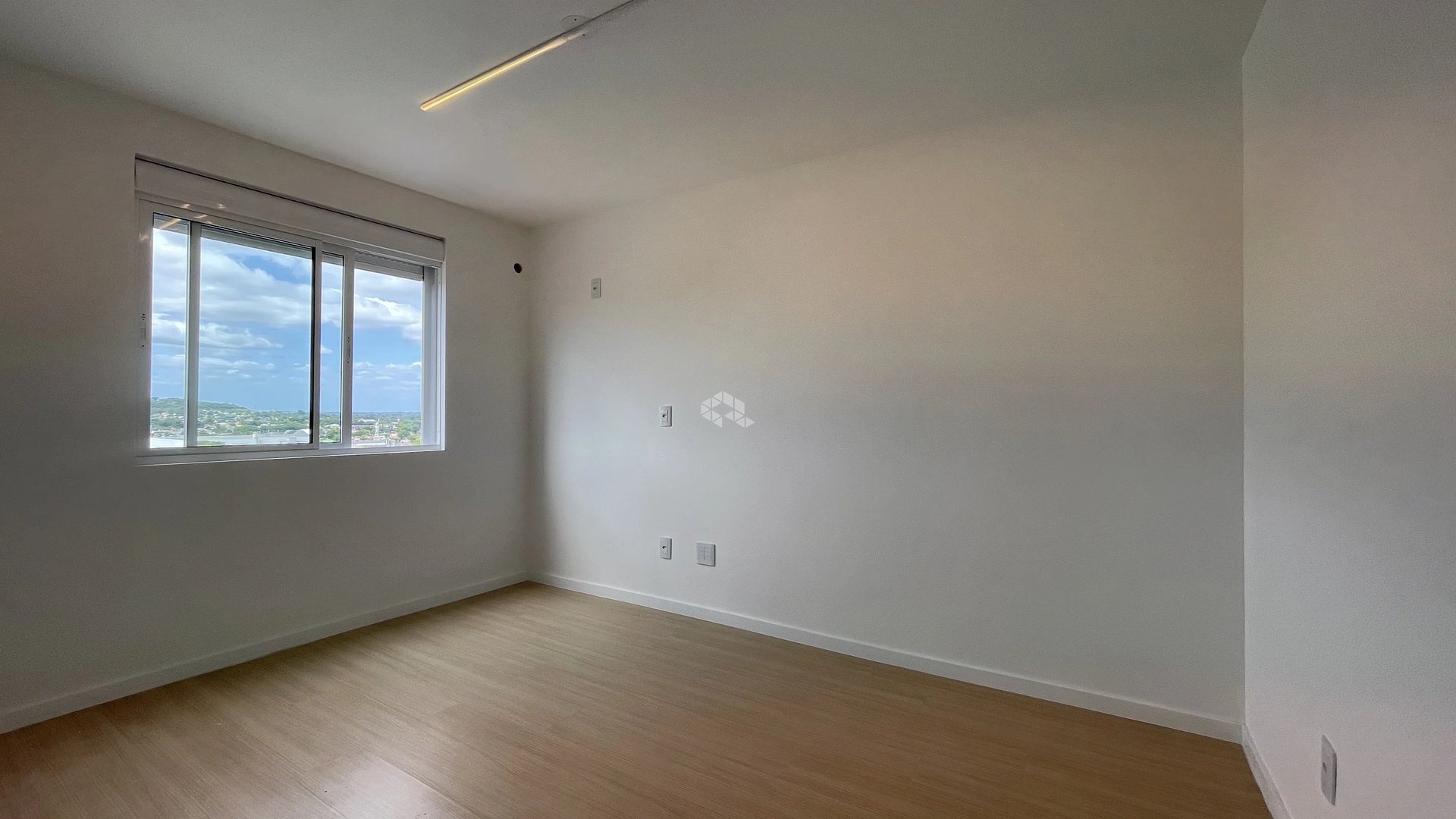 Apartamento com 3 quartos, 1 suíte, 2 vagas e 90 m² - Foto 11