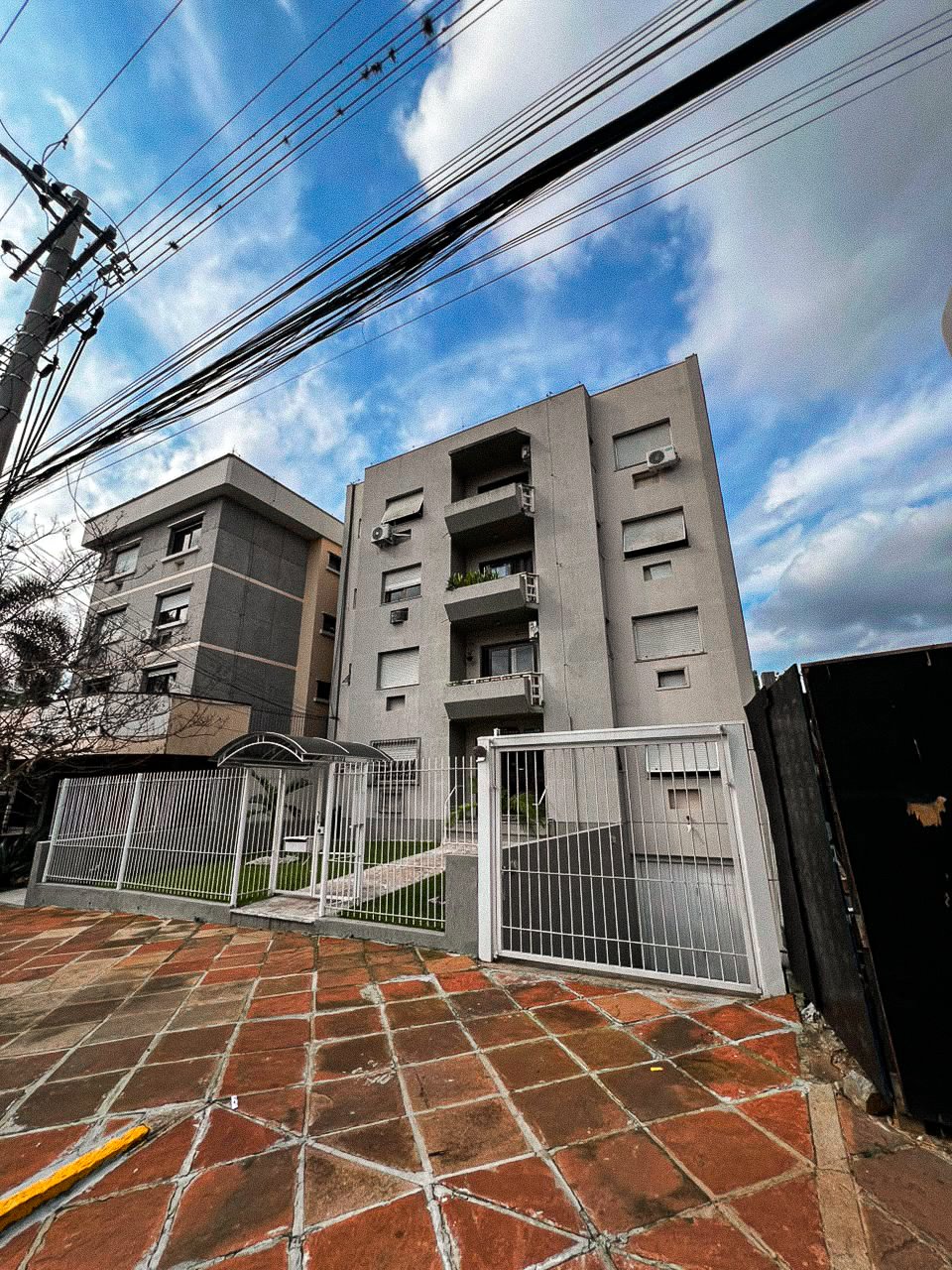 Apartamento no Centro com 1 dormitório e sacada - Foto 14