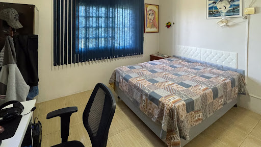 Casa no Goiás com 3 dormitórios e amplo pátio - Foto 9