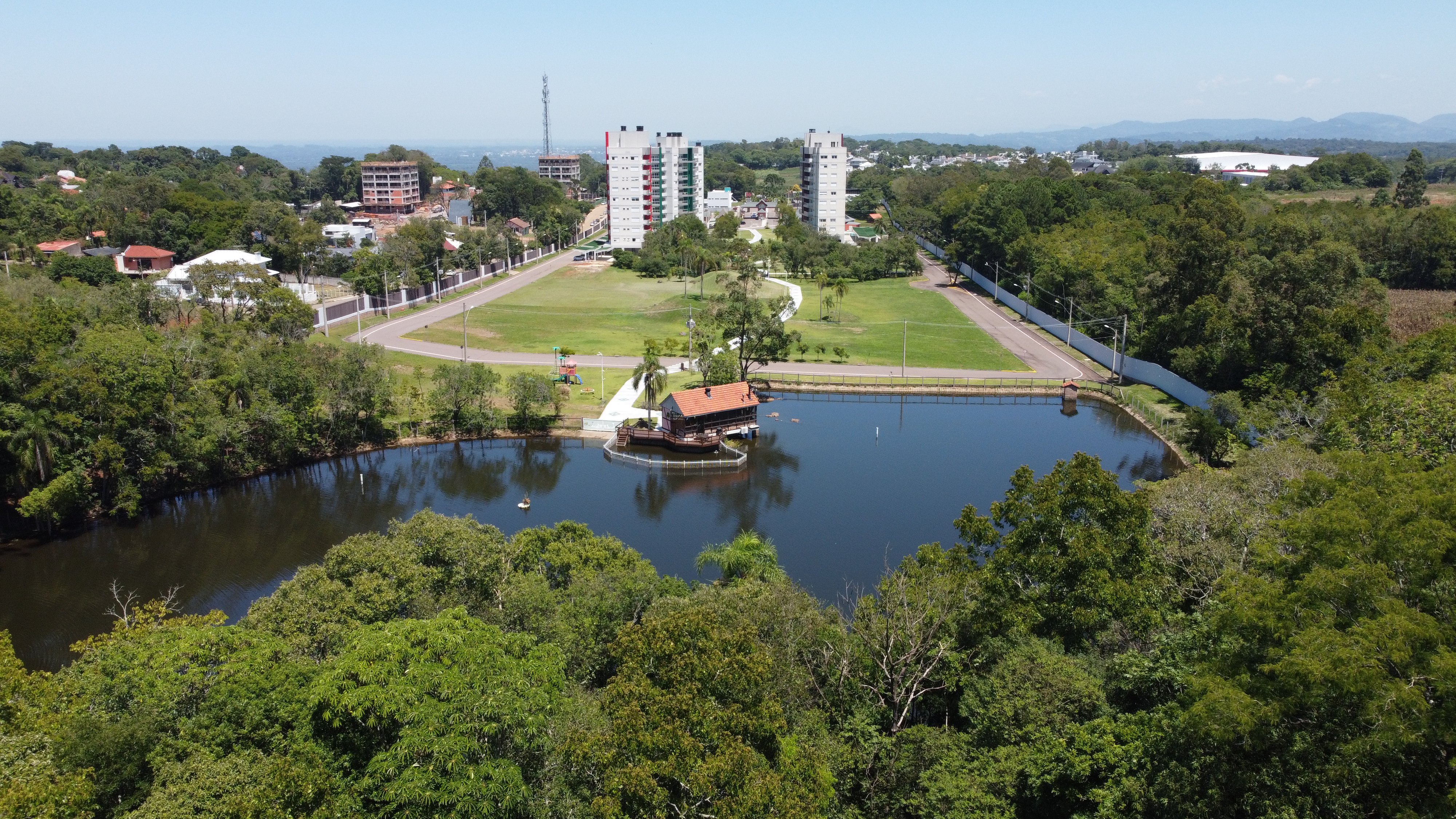 Terreno no Condomínio Parque Europa com 3353 m² - Foto 49