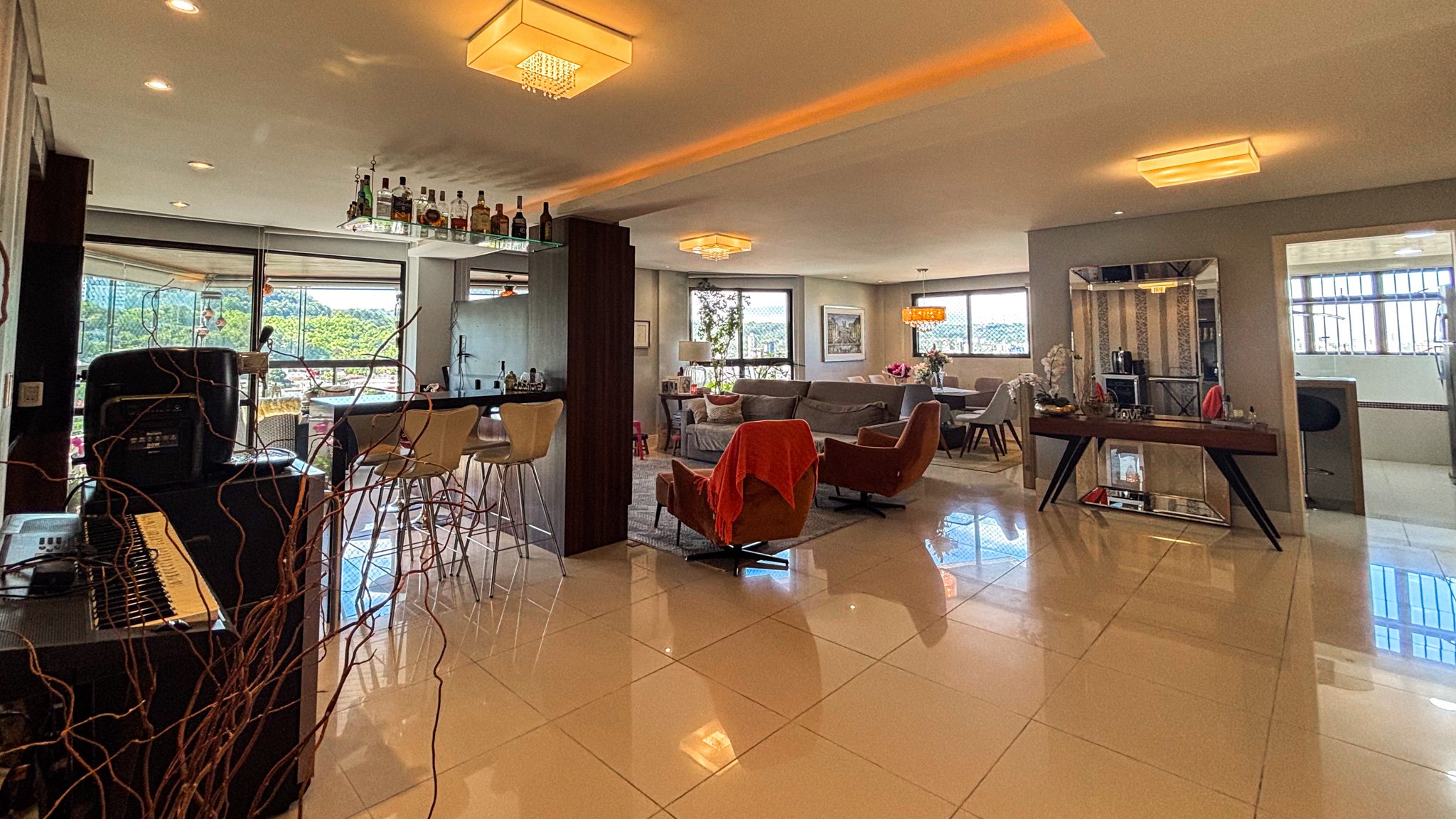 Apartamento 1 por andar com  3 suítes no Santo Inácio - Foto 6