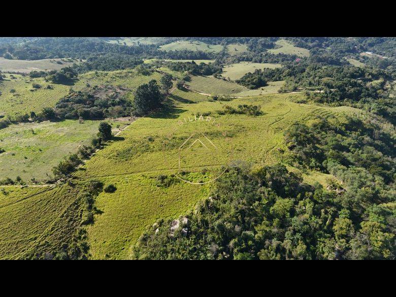 Terreno com 74.673,46 m² em Itu