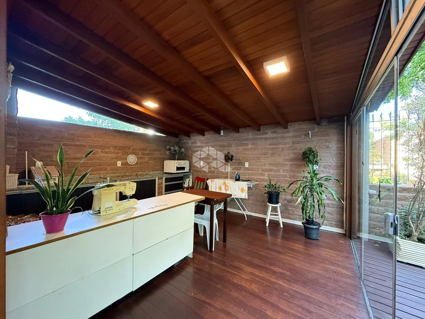 Apartamento com 2 quartos, 1 vaga e 64.25m² - Foto 11