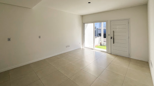 Triplex de 2 dormitórios no Bonfim com pátio - Foto 6