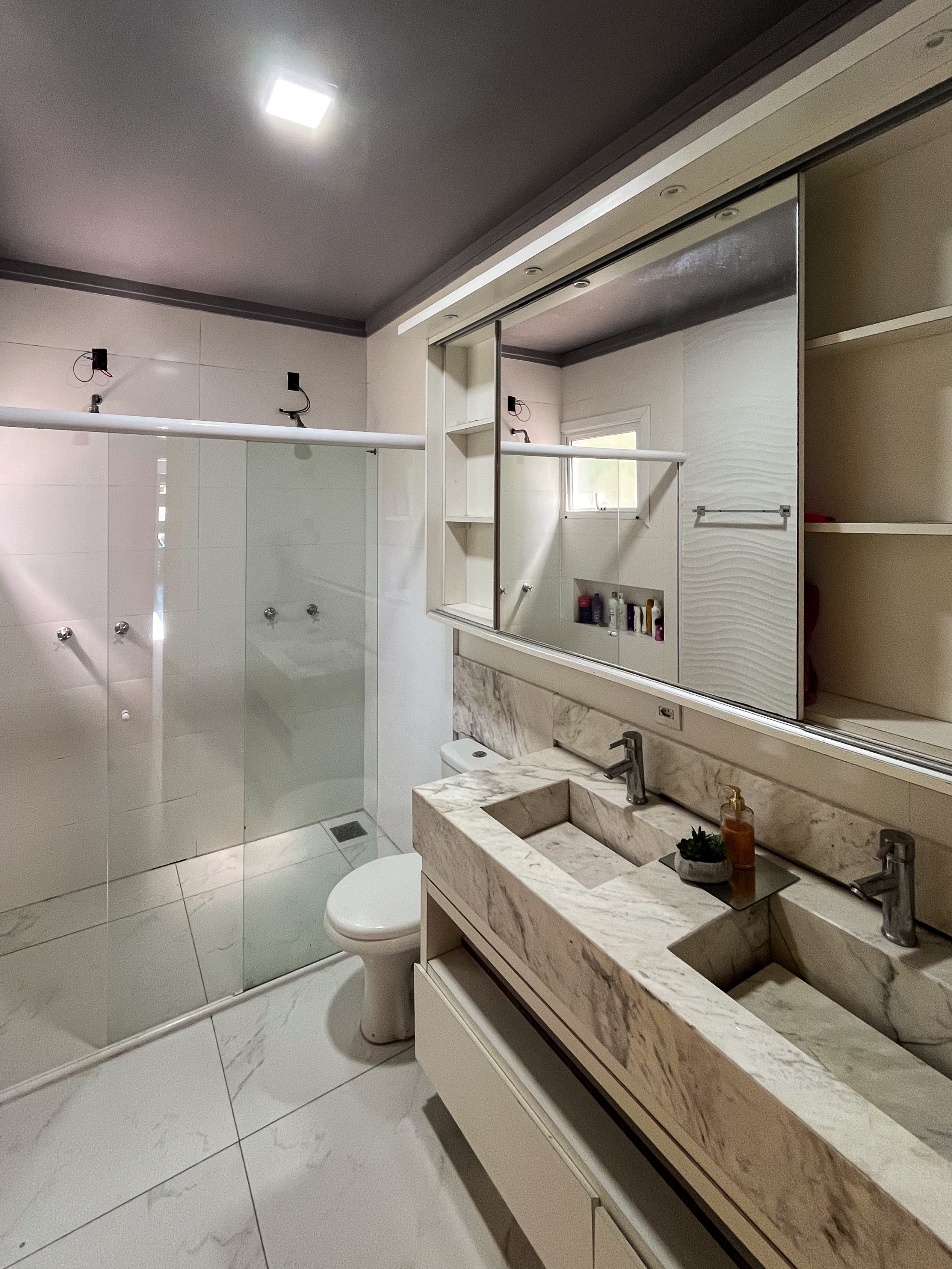 Casa no Royal Country com 3 Dormitórios e piscina - Foto 18