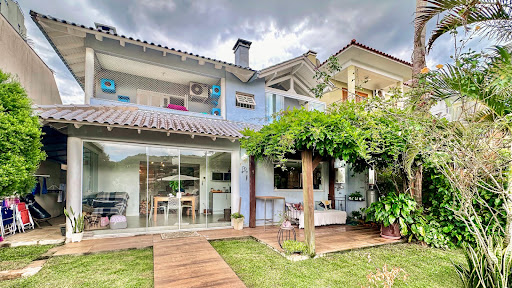 Casa no Santo Inácio com 3 dormitórios e amplo pátio - Foto 9