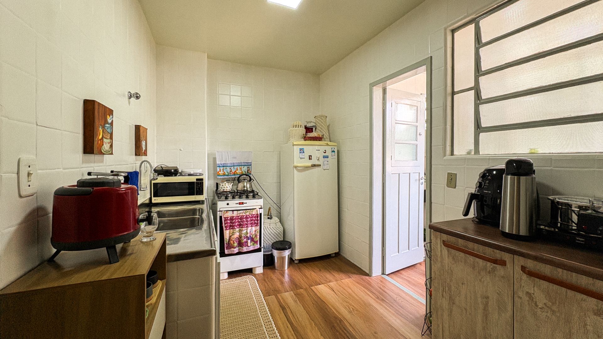 Apartamento no Centro com 2 dormitórios e 2 vagas de garagem - Foto 7