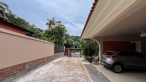 Casa no Santo Inácio com 3 dormitórios e área gourmet - Foto 18