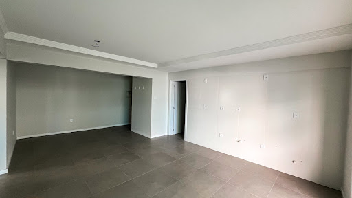 Apartamento no Centro com 2 dormitórios e Suíte. - Foto 7