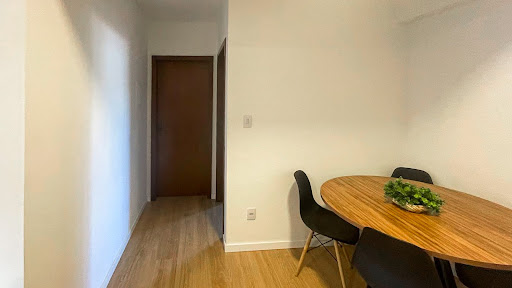 Apartamento no Universitário com 2 dormitórios e sacada ampla - Foto 3