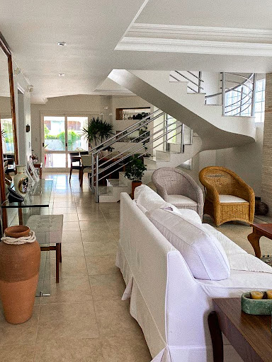 Casa no Santo Inácio com 3 dormitórios e pátio com piscina - Foto 9