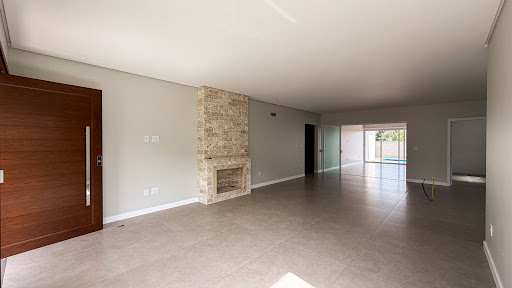 Casa no Royal Country com 3 dormitórios e pátio com piscina - Foto 6